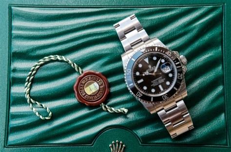 do rolex watches make ticking noise|why does a rolex not tick.